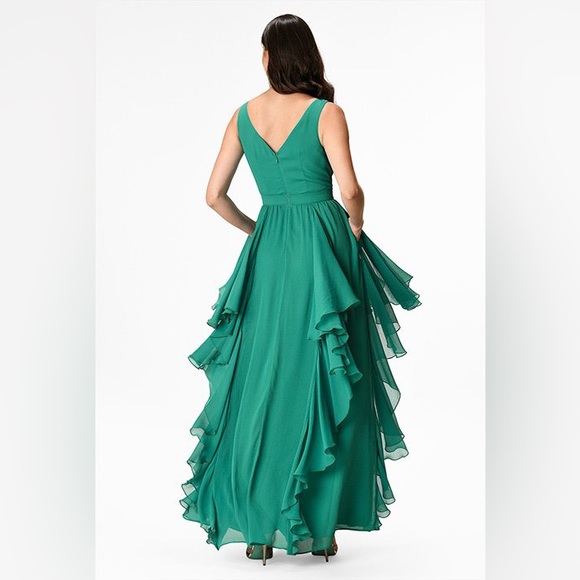 Forest Green Chiffon Dress with Layers - Picture 14 of 16